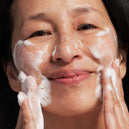 Skin Active Exfoliating Wash 125ml