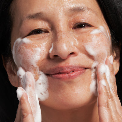 Skin Active Exfoliating Wash 125ml